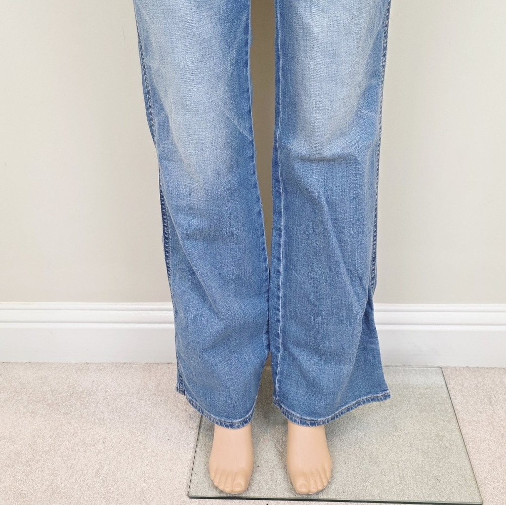 Old Navy Micro Flare Mid Rise Jeans Pants - Picture 7 of 12